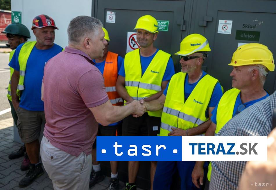 VIDEO Fico vyjadril podporu ludom ktoji pracuju pocas horucav