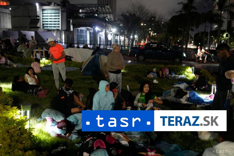 Venezuela Zachranari nadal e prehladavaju trosky po zemetraseniach