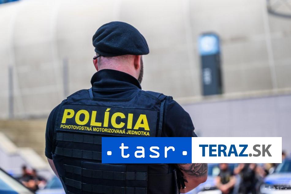 FUTBALOVY TYZDEN Policia bude sledovat priebeh rizikowych zapasov