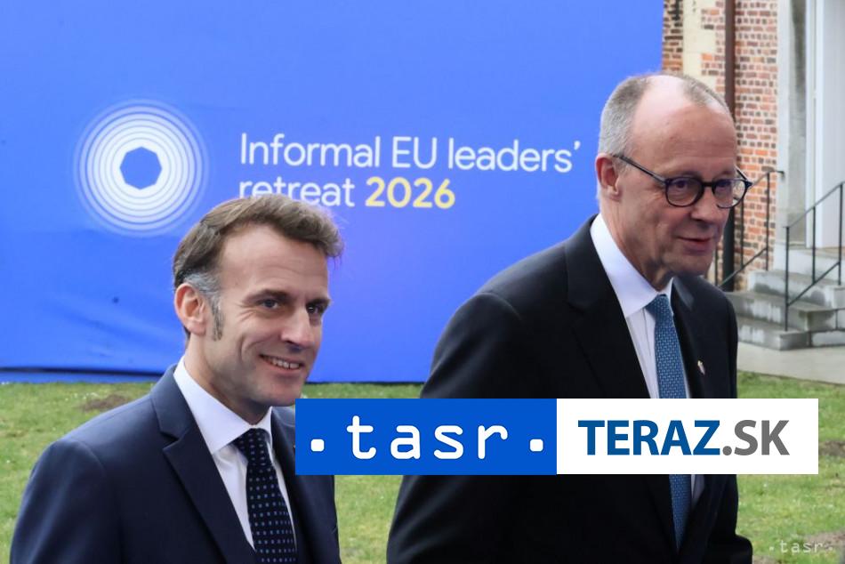 Macronsko sa opat priblizuje k Nemcu