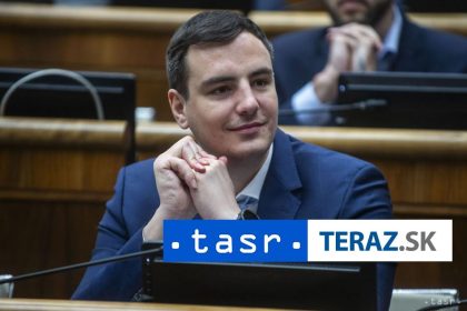 Poslanec za PS D Dej mal v Bratislave dopravnu nehodu
