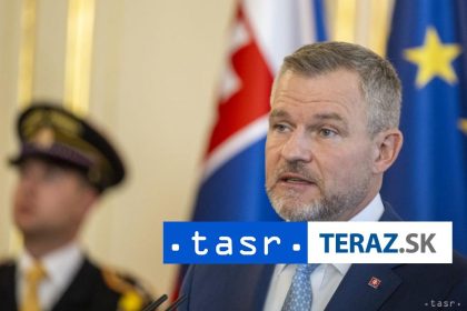 Prezident Je smutne ze iniciatori referenda hladaju vinnikov okolo seba