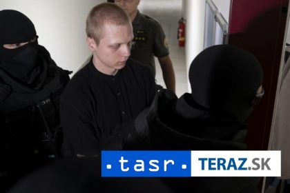 STS Skoly Samuela S poukazuju na jeho agresivne spravanie