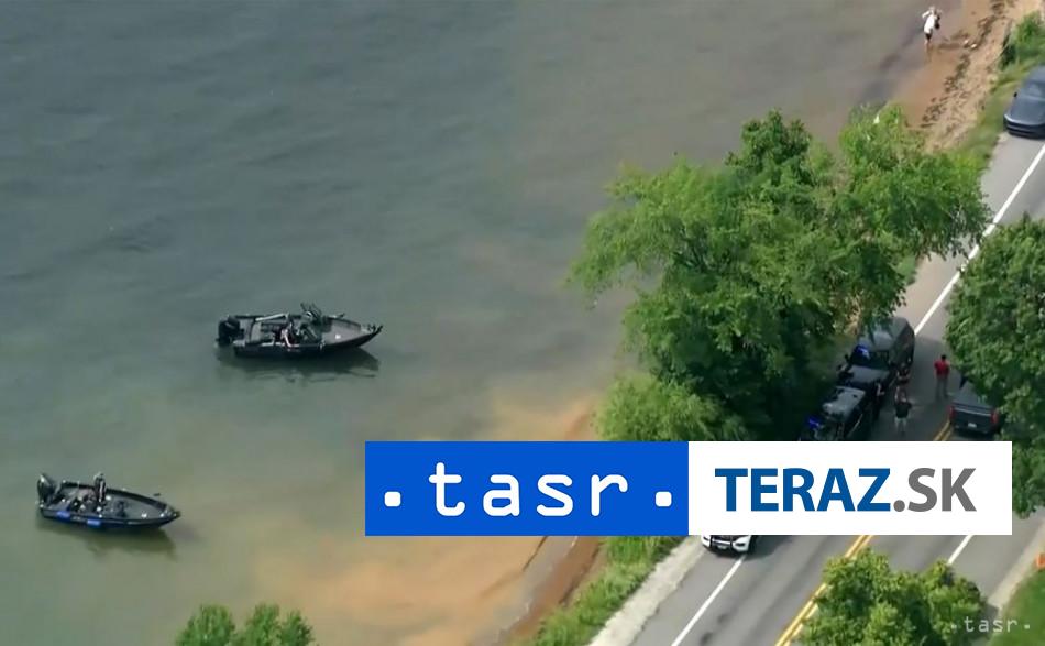 Traja ludia zahynuli po prevrateni cla na jazere v state Wisconsin