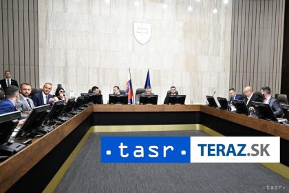 Vlada sa bude zaoberat ochranou zdravia a upravou pozemkov