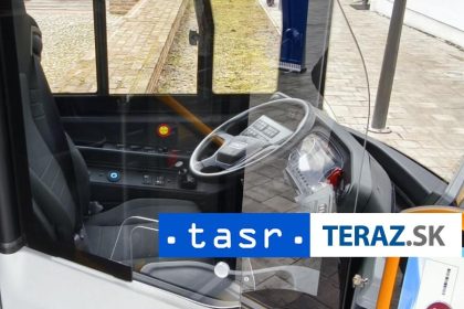 Najmenej 21 mrtvych po zrazke dvoch autobusov na juhu Nigeru