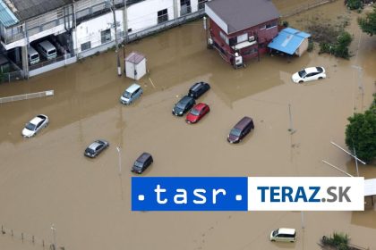 Privalove dazde v Japonsku si vyziadali uz najmenej osem obeti