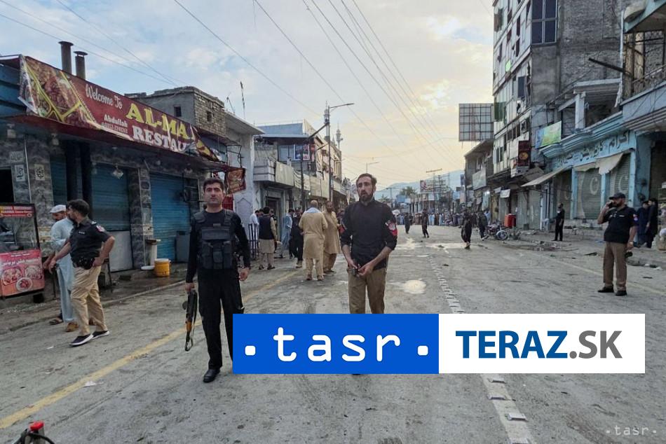 Samovrazedny utok na policajnu stanicu v Pakistane si vyziadal 7 obeti
