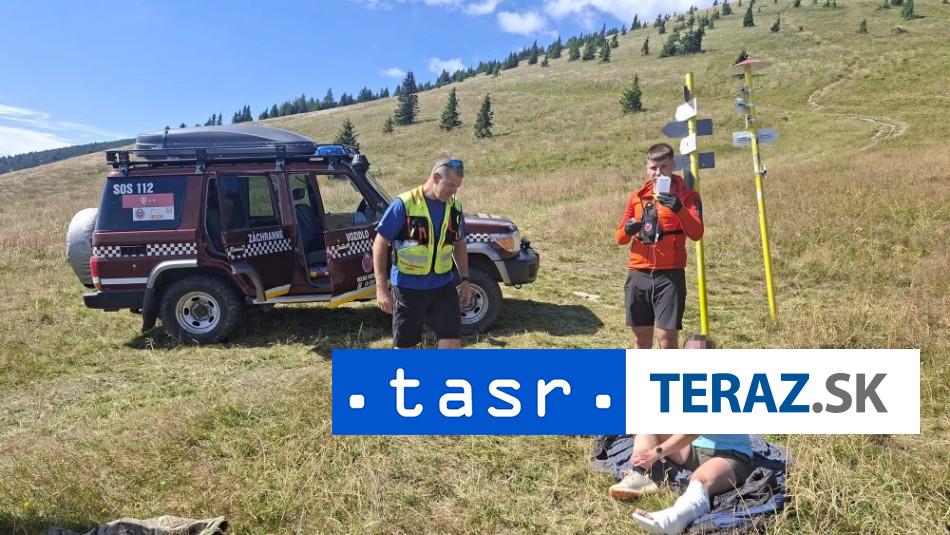 Zranila si clenok Turistke pomahali zachranari vo Velkej Fatre