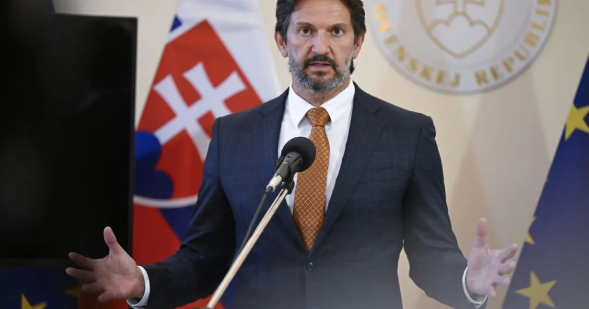 Kaliňák priznal spoluprácu s firmou zo Strnadovej skupiny