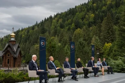 Karpatský samit schválil deklaráciu o užšej spolupráci