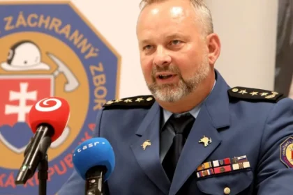 Mifkovič: Polícia nezaistila žiadne ďalšie nové hasičské vozidlo