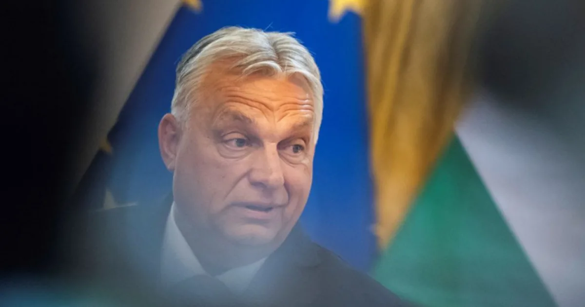 Orbán tvrdí, že cieľom vládnej Tiszy je urobiť z Maďarska kolóniu