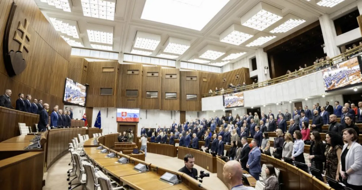 Poslanci ukončili rokovanie diskusiou k novele športového zákona