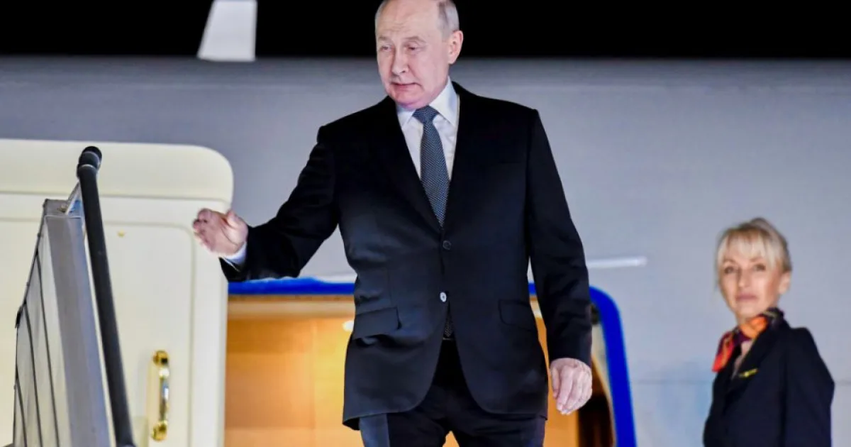 Putin priletel do Naí Dillí na summit BRICS