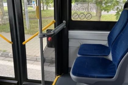 Seniori nad 70 rokov získajú nové výhody v doprave