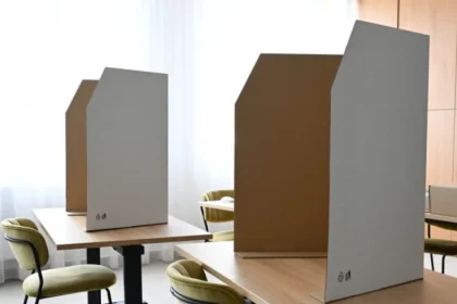 Švajčiarsko čaká referendum o upevnení neutrality