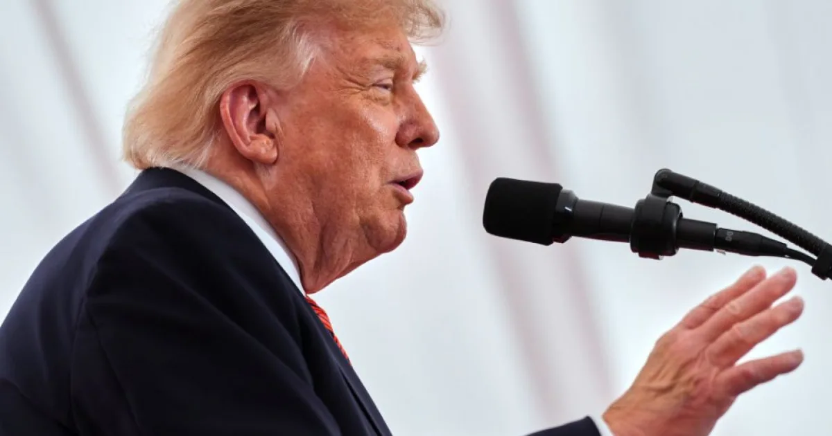 Trump vyzval Ukrajinu, aby prestala útočiť na ruské ropné zariadenia