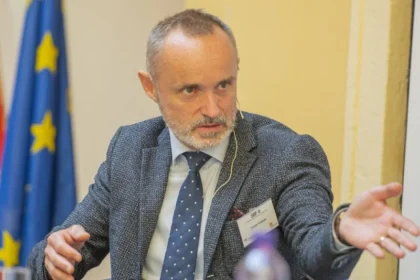 Valášek: Kaliňák je v konflikte záujmov s dodávateľom pre Ozbrojené sily SR