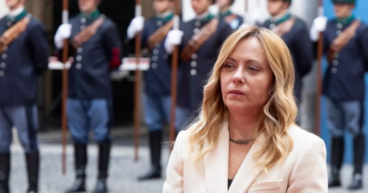 Meloniho vláda spojila hlasovanie o reforme s vyslovením dôvery
