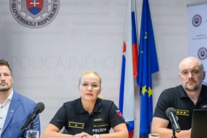 Polícia: Školy po útoku v Staškove hlásia ďalšie incidenty
