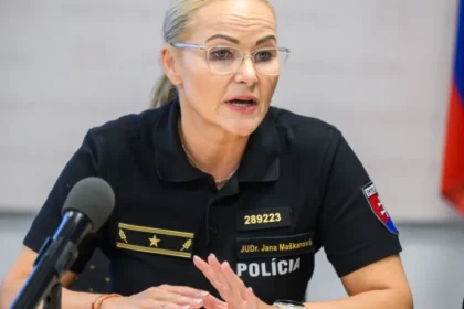 Polícia: Za osem mesiacov 63 dokonaných telefonických podvodov