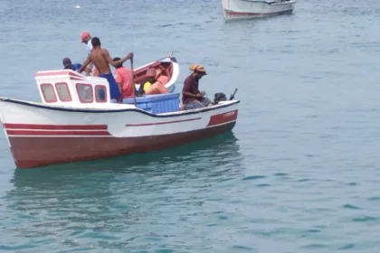 Pri Džibutsku sa prevrátil čln s migrantmi, zahynulo 109 ľudí
