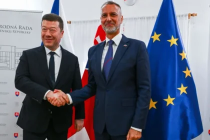 Raši s Okamurou udelia ceny za česko-slovenskú vzájomnosť