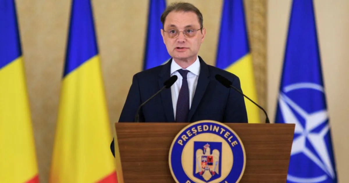 Rumunský prezident navrhol za predsedu vlády diplomata Lucu Niculesca