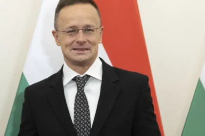 Szijjártó sa dostavil na vypočutie pred výborom pre národnú bezpečnosť